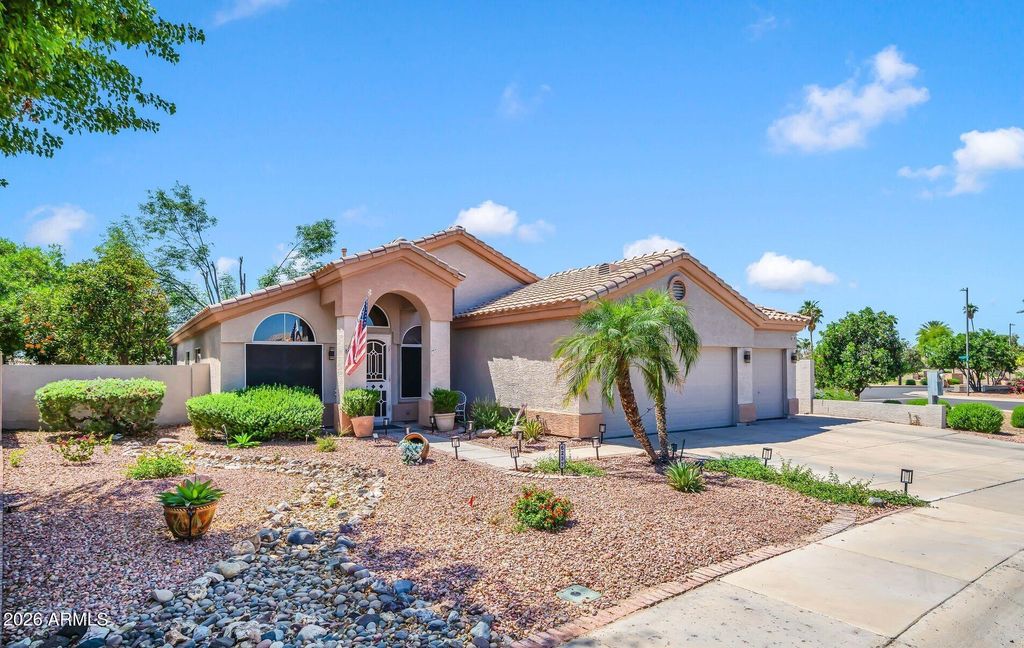 Photo of 6237 W Irma Lane, Glendale, AZ 85308 (MLS # 7011589)