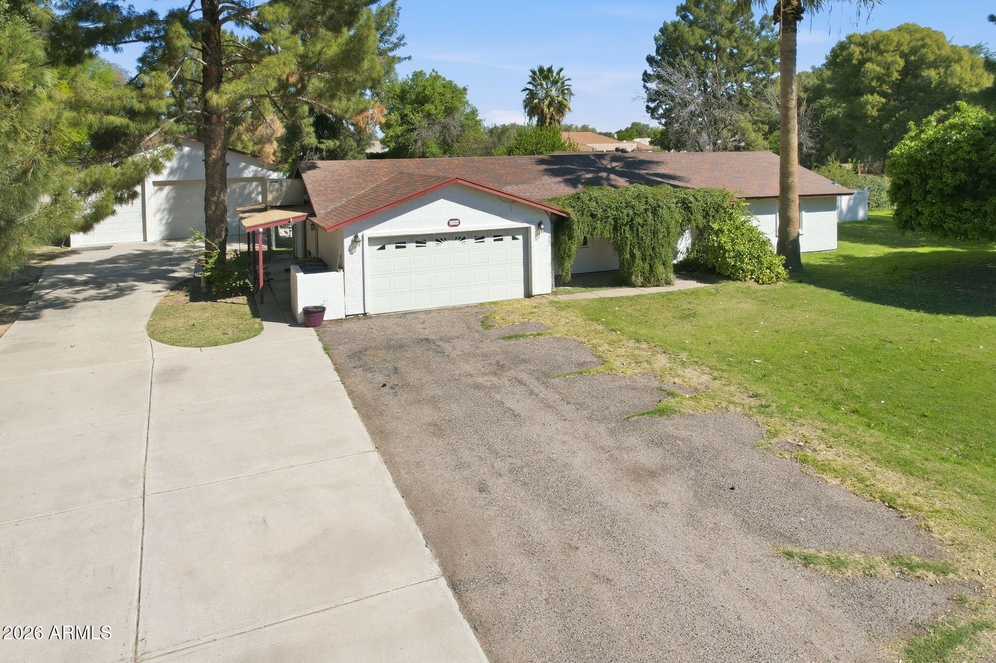 19702 E CAMINA PLATA --