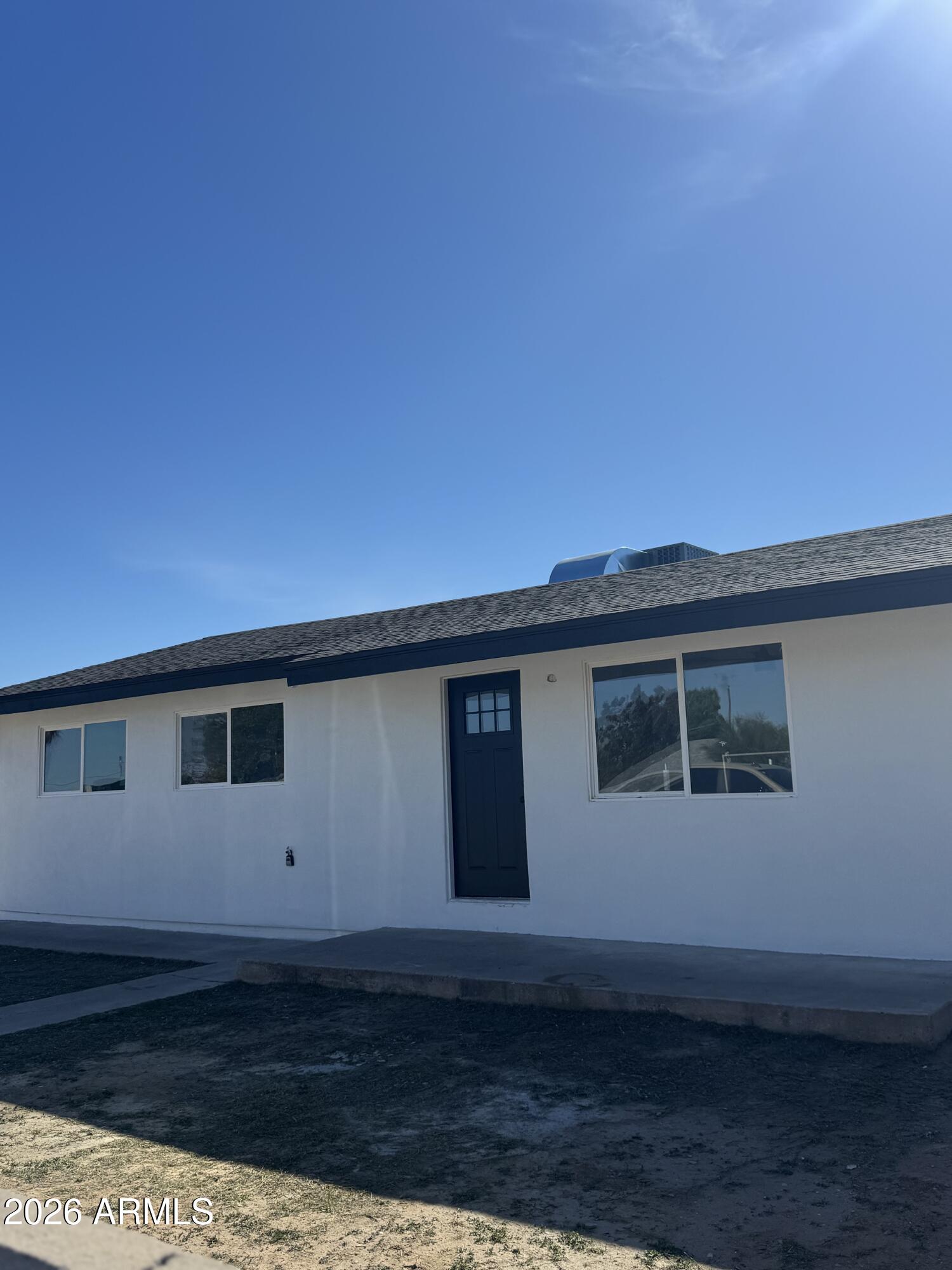 1301 W SUNLAND Avenue