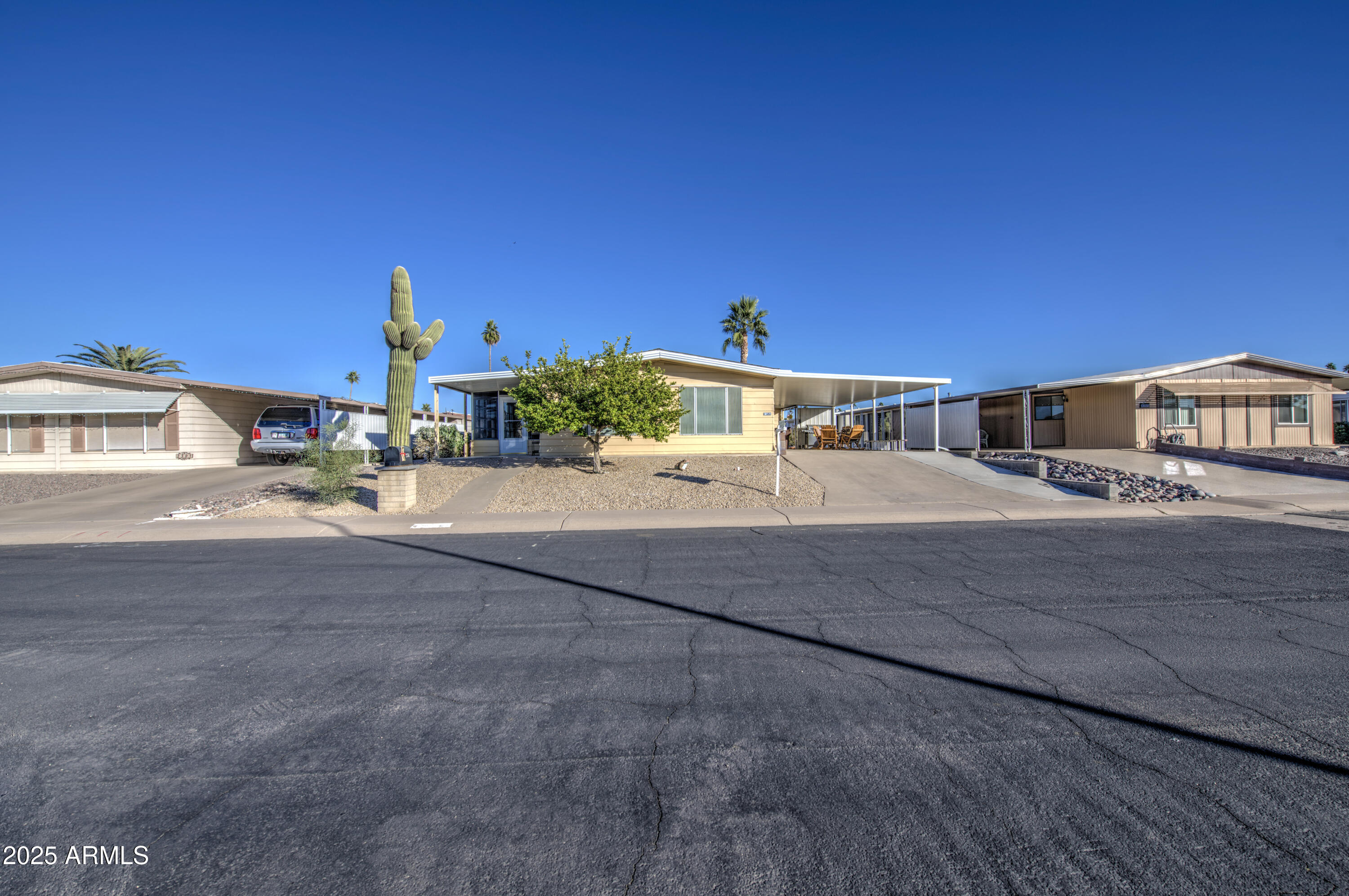 2259 N NICKLAUS Drive N