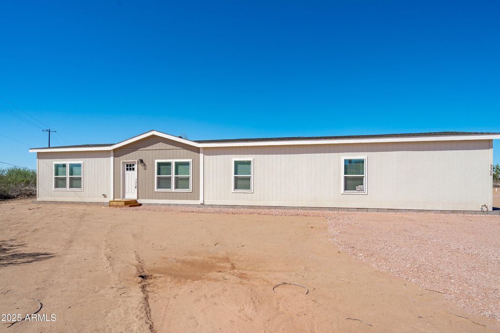 Photo of 5506 N 383rd Lane, Tonopah, AZ 85354 (MLS # 6935696)