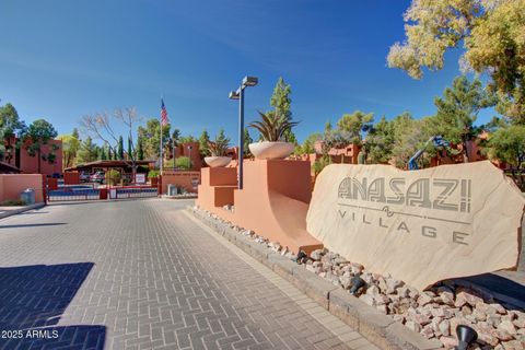 4303 E CACTUS Road 202 Phoenix AZ 85032