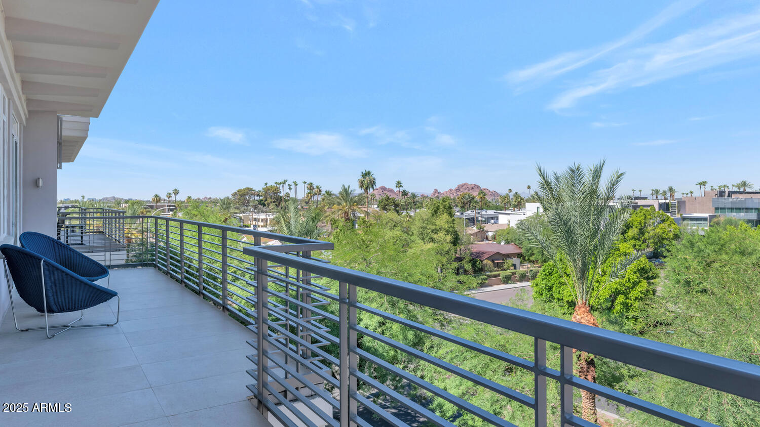 3801 N GOLDWATER Boulevard 400
