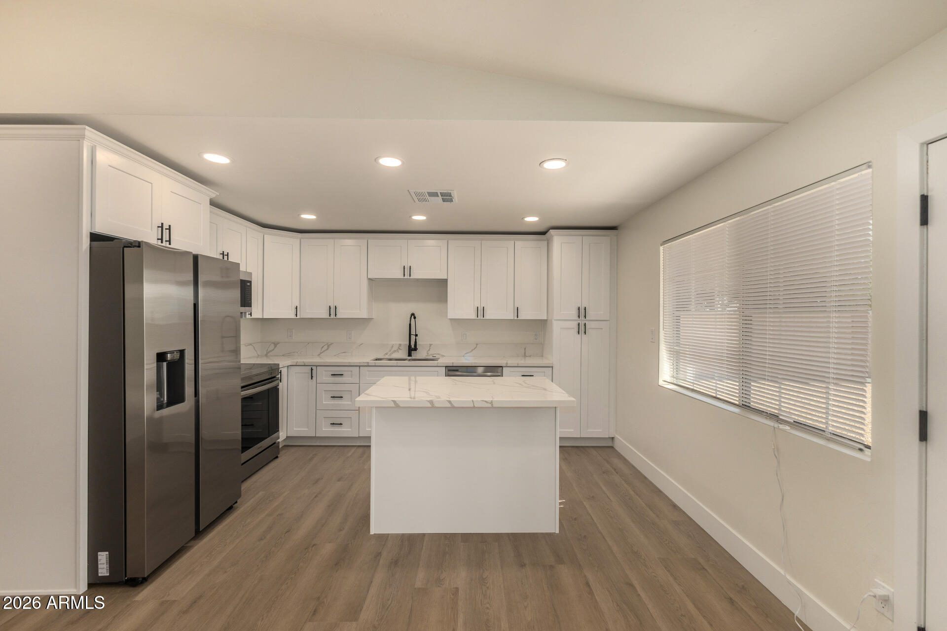 6929 W MONTE VISTA Road