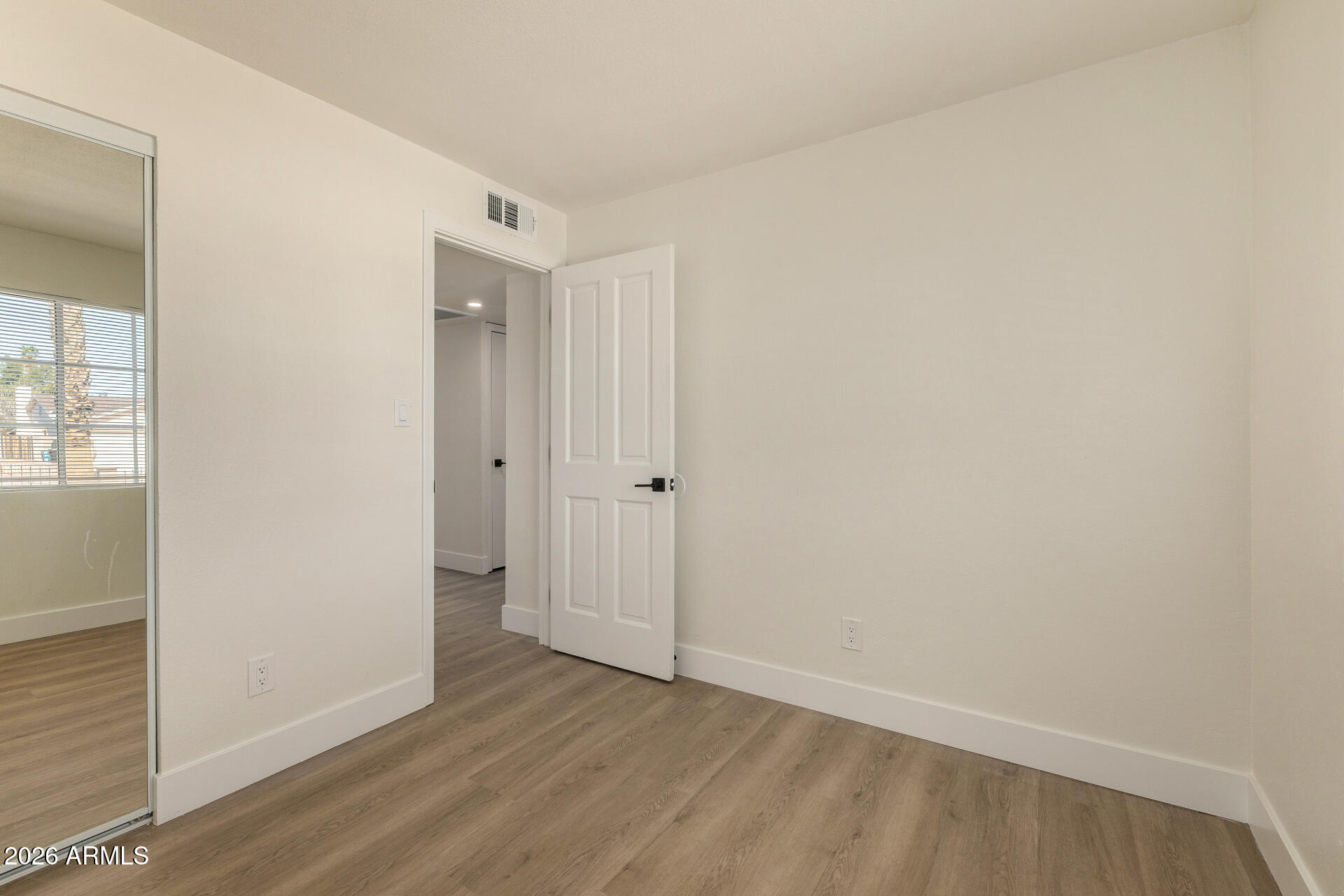 6929 W MONTE VISTA Road