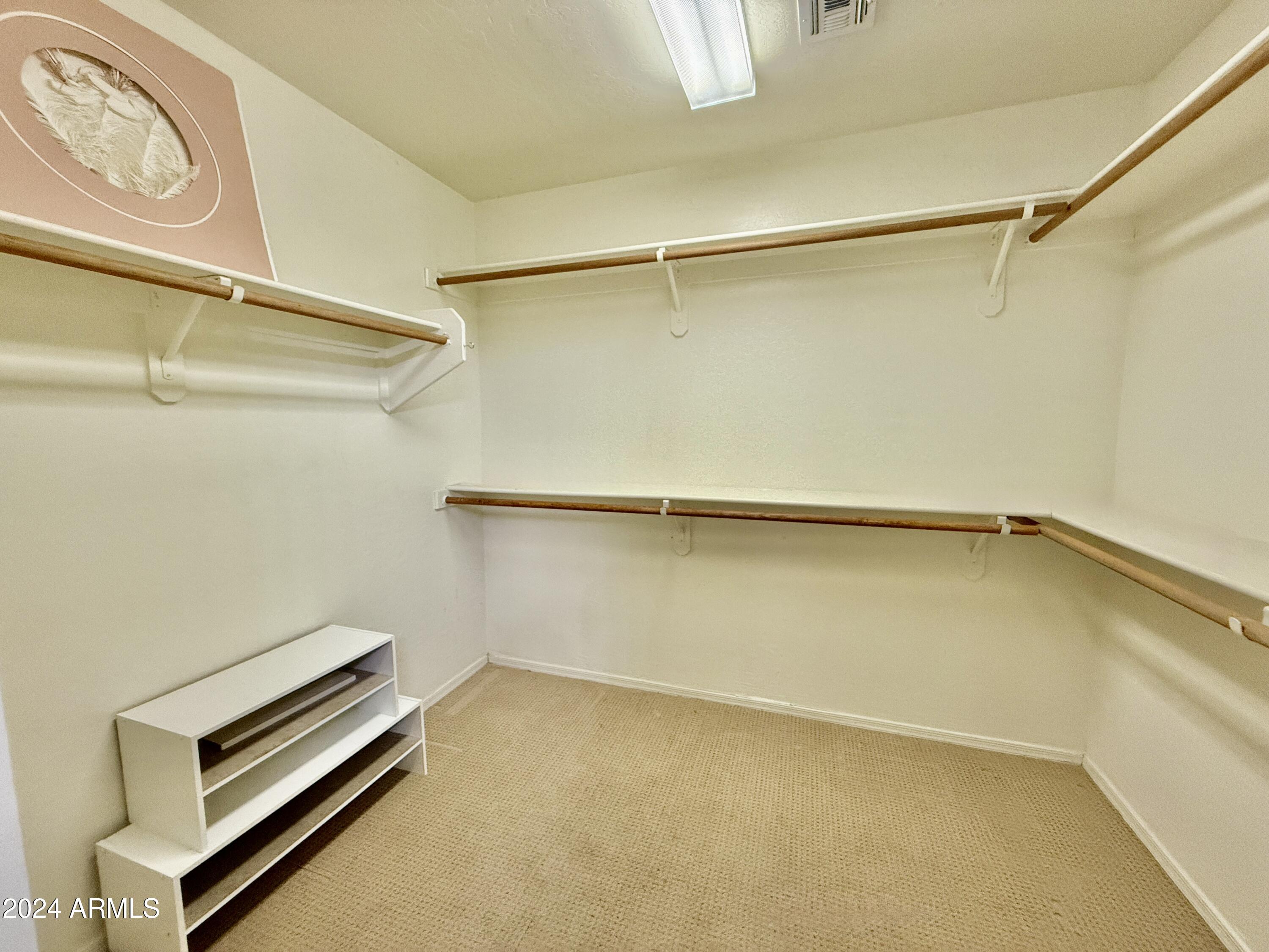 Mission Royale Active Adult - Residential