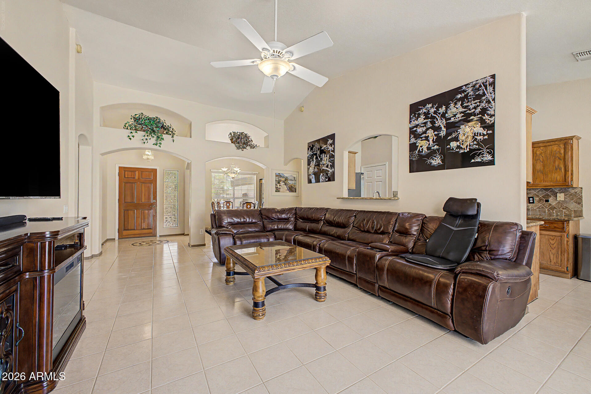 373 W PRIMOROSO Drive