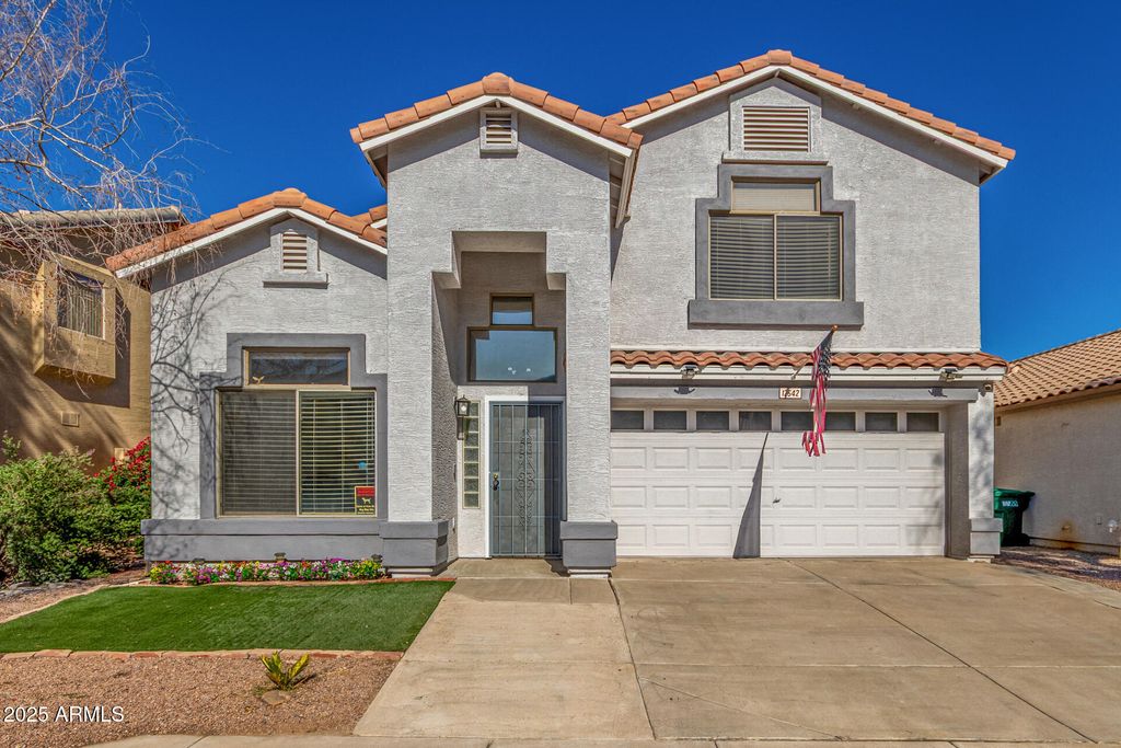 Photo of 12542 W Orange Drive, Litchfield Park, AZ 85340 (MLS # 6941076)