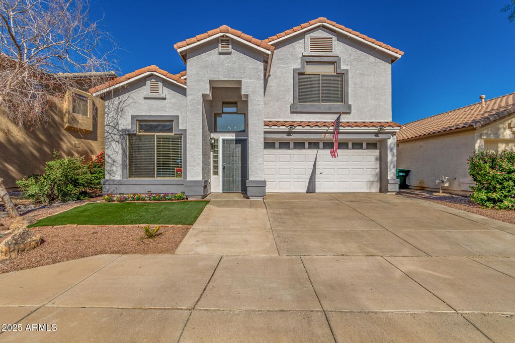 Photo of 12542 W Orange Drive, Litchfield Park, AZ 85340 (MLS # 6941076)