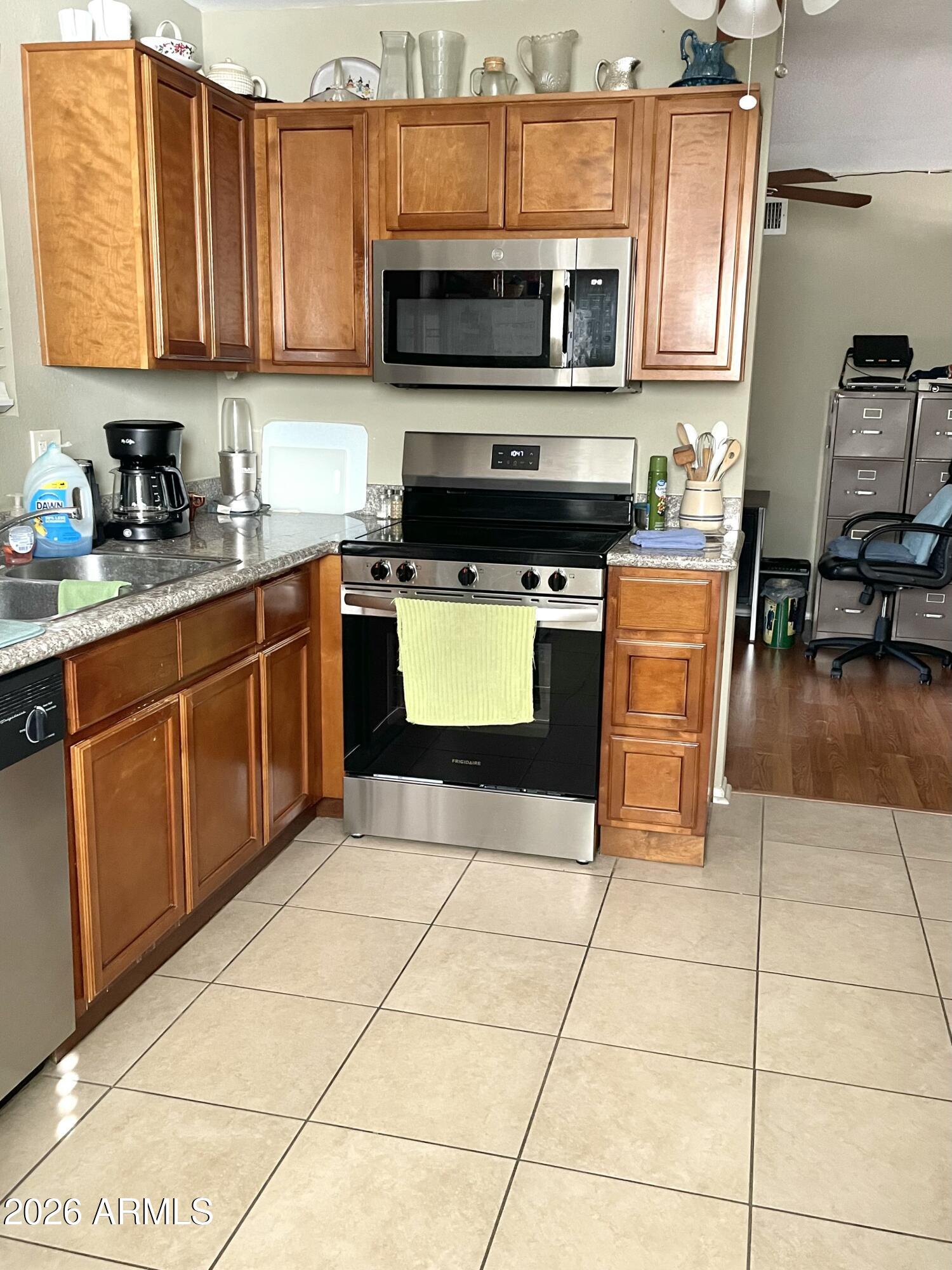 938 S PALO VERDE Drive