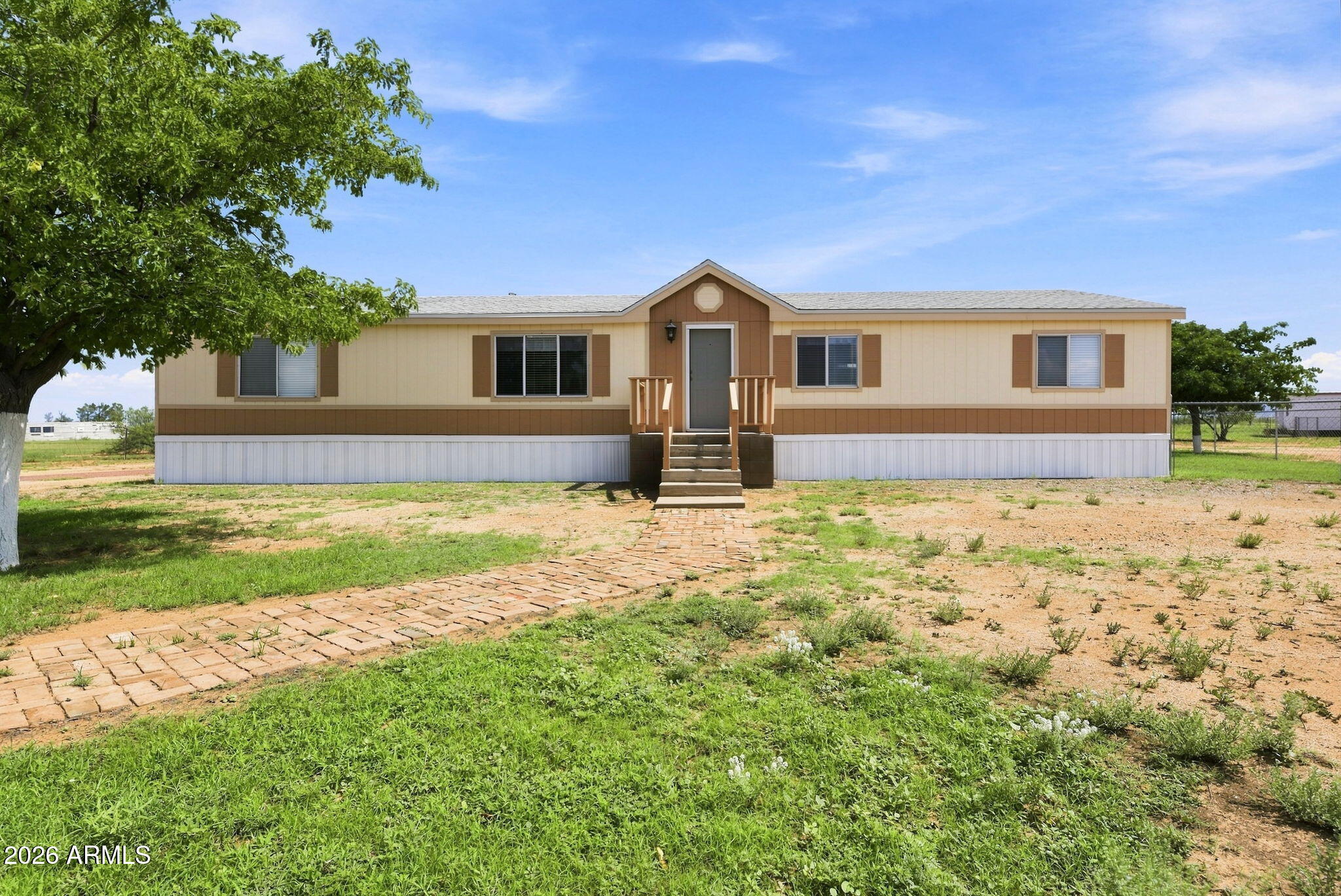 334 E Cochise Way 644