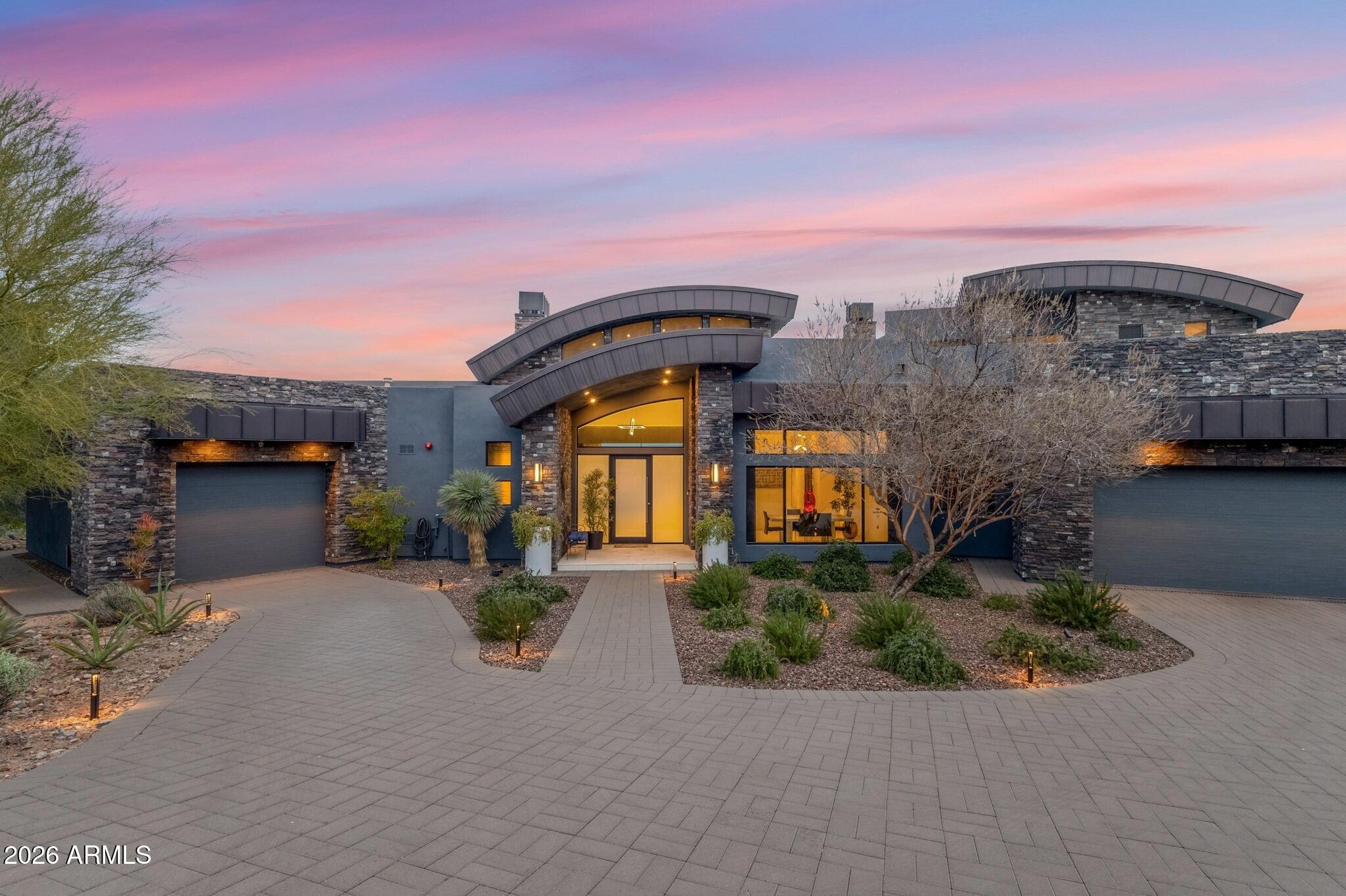 9547 N ROCK RIDGE Trail