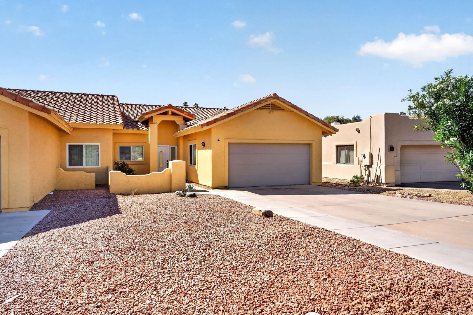 12213 N CHAMA Drive 2