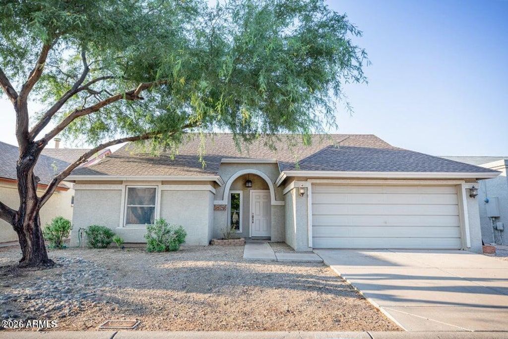 Photo of 10126 W Orange Drive W, Glendale, AZ 85307 (MLS # 6973907)