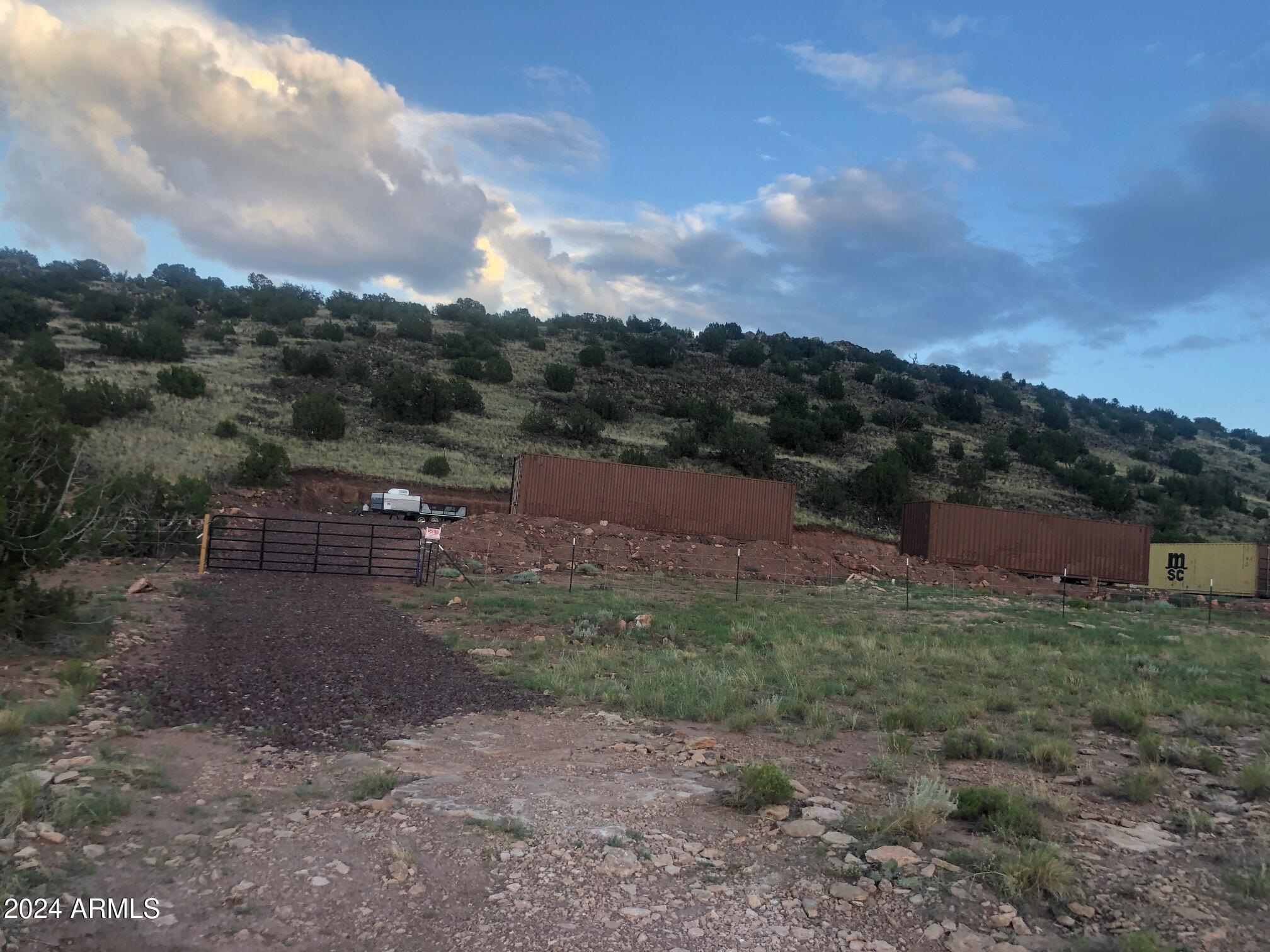 34 COUNTY ROAD N6437 --