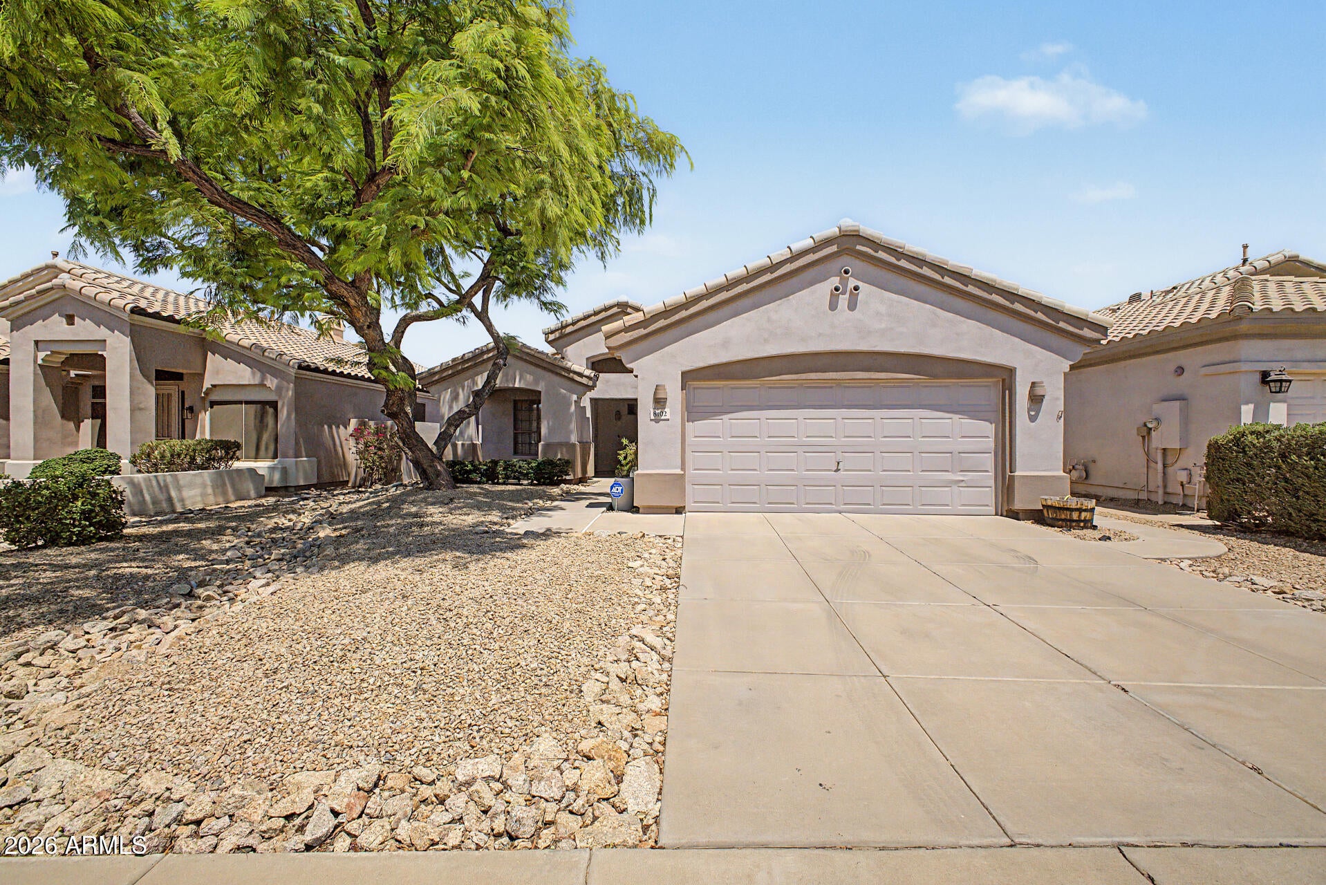 8102 E RITA Drive