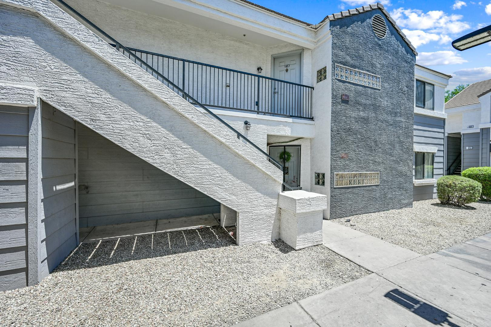 3065 N 67th Avenue Apt 212