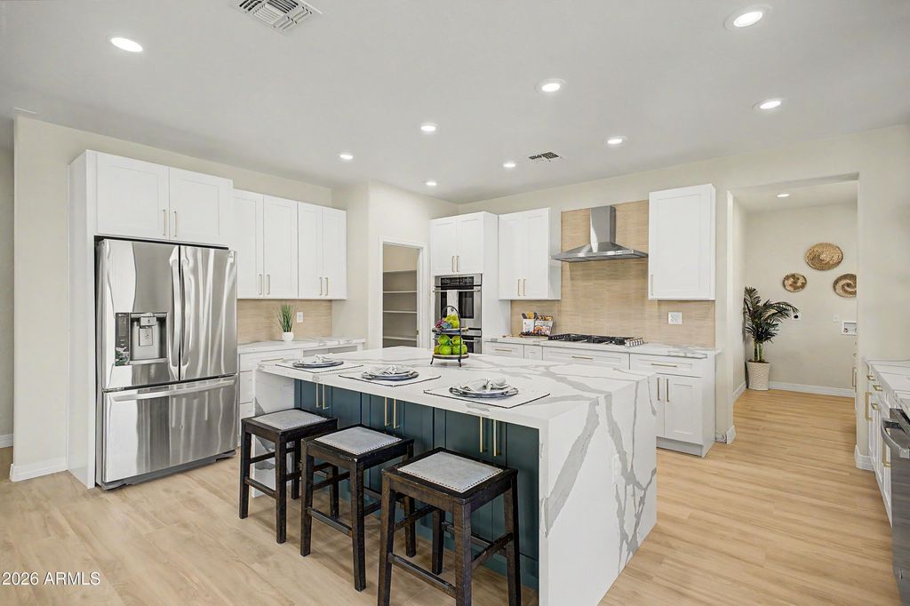 Photo of 1391 E Bluebird Drive, Gilbert, AZ 85297 (MLS # 7026365)