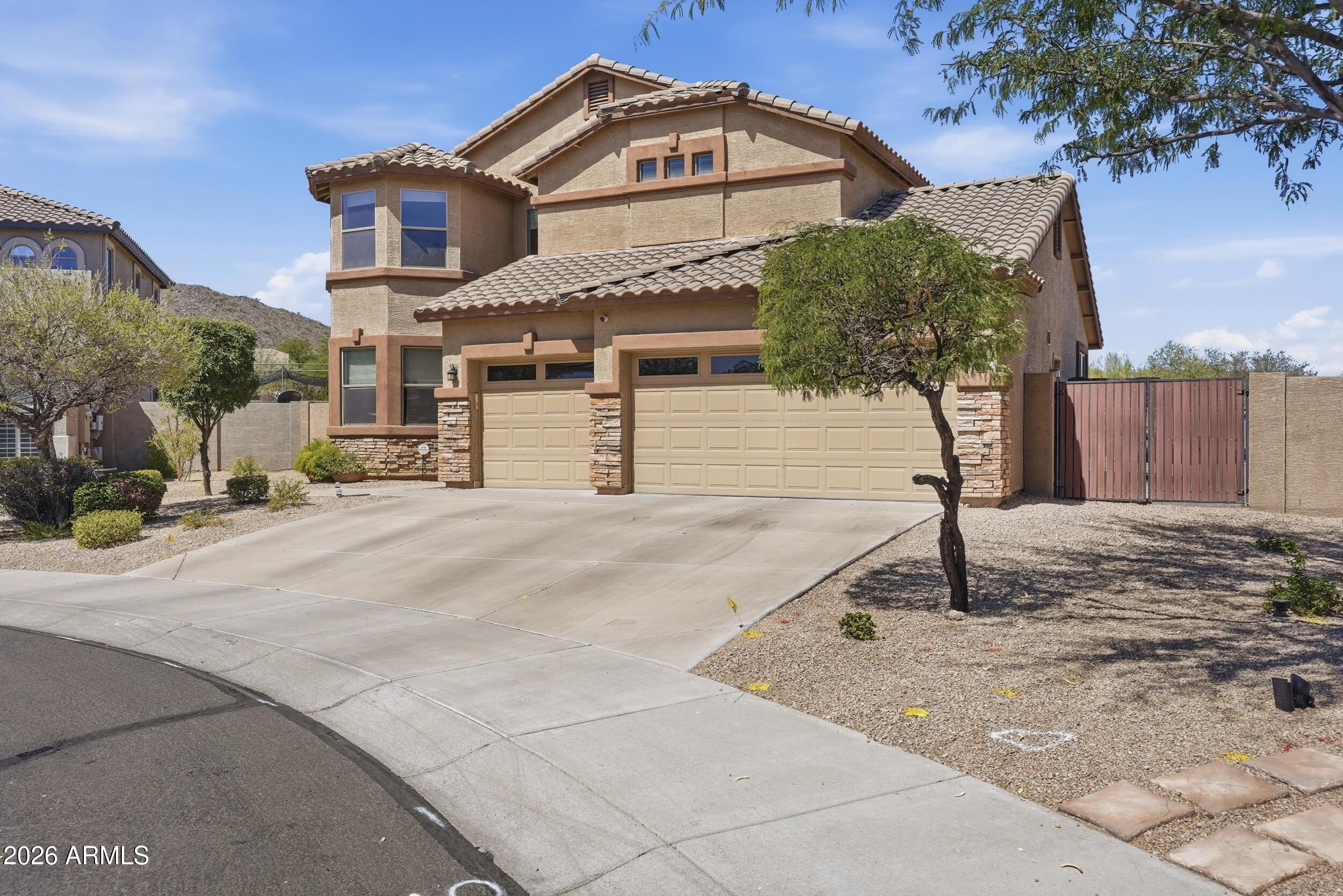 8371 W SPUR Drive