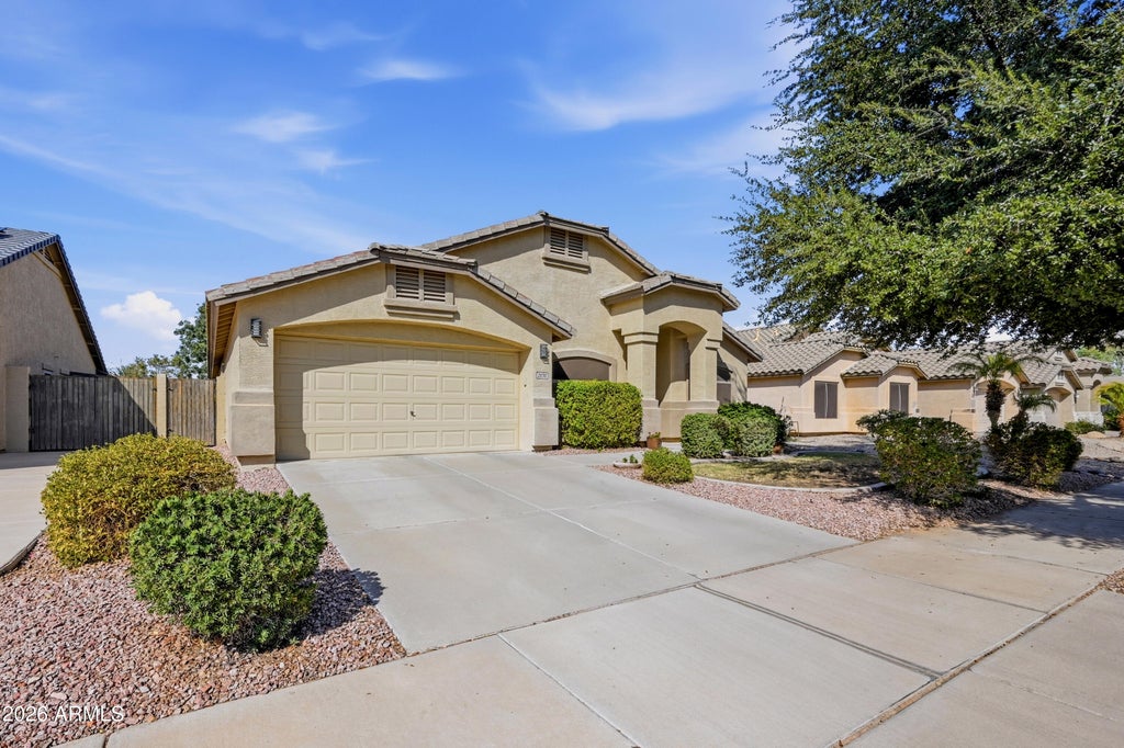 Photo of 21170 E Calle De Flores Street, Queen Creek, AZ 85142 (MLS # 7074660)