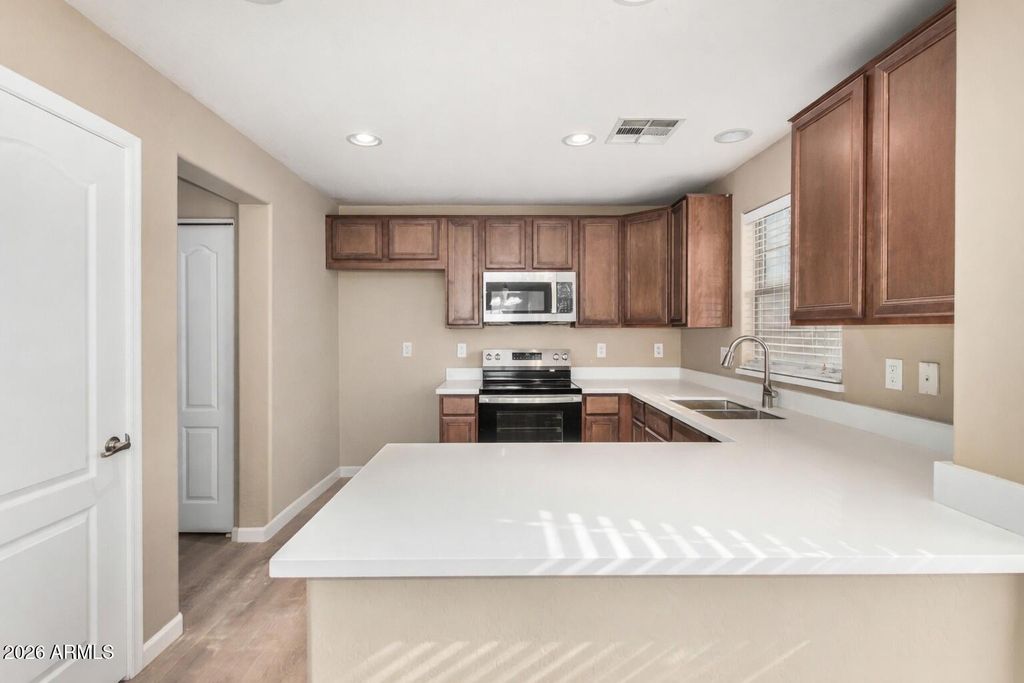 Photo of 1784 S Seton Avenue, Gilbert, AZ 85295 (MLS # 6963336)