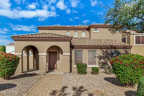 Photo of 1784 S Seton Avenue, Gilbert, AZ 85295 (MLS # 6963336)