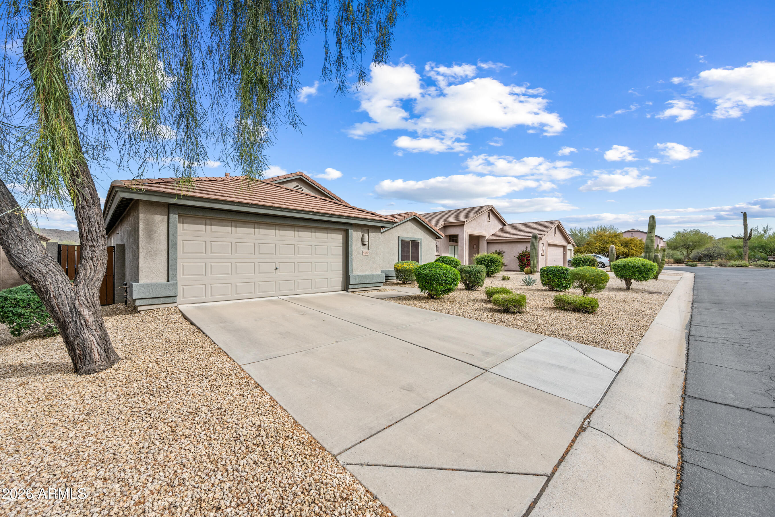 4622 E THORN TREE Drive