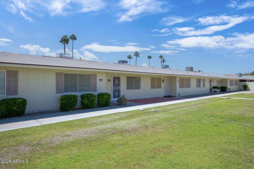 Photo of 13632 N Silverbell Drive, Sun City, AZ 85351 (MLS # 6862433)