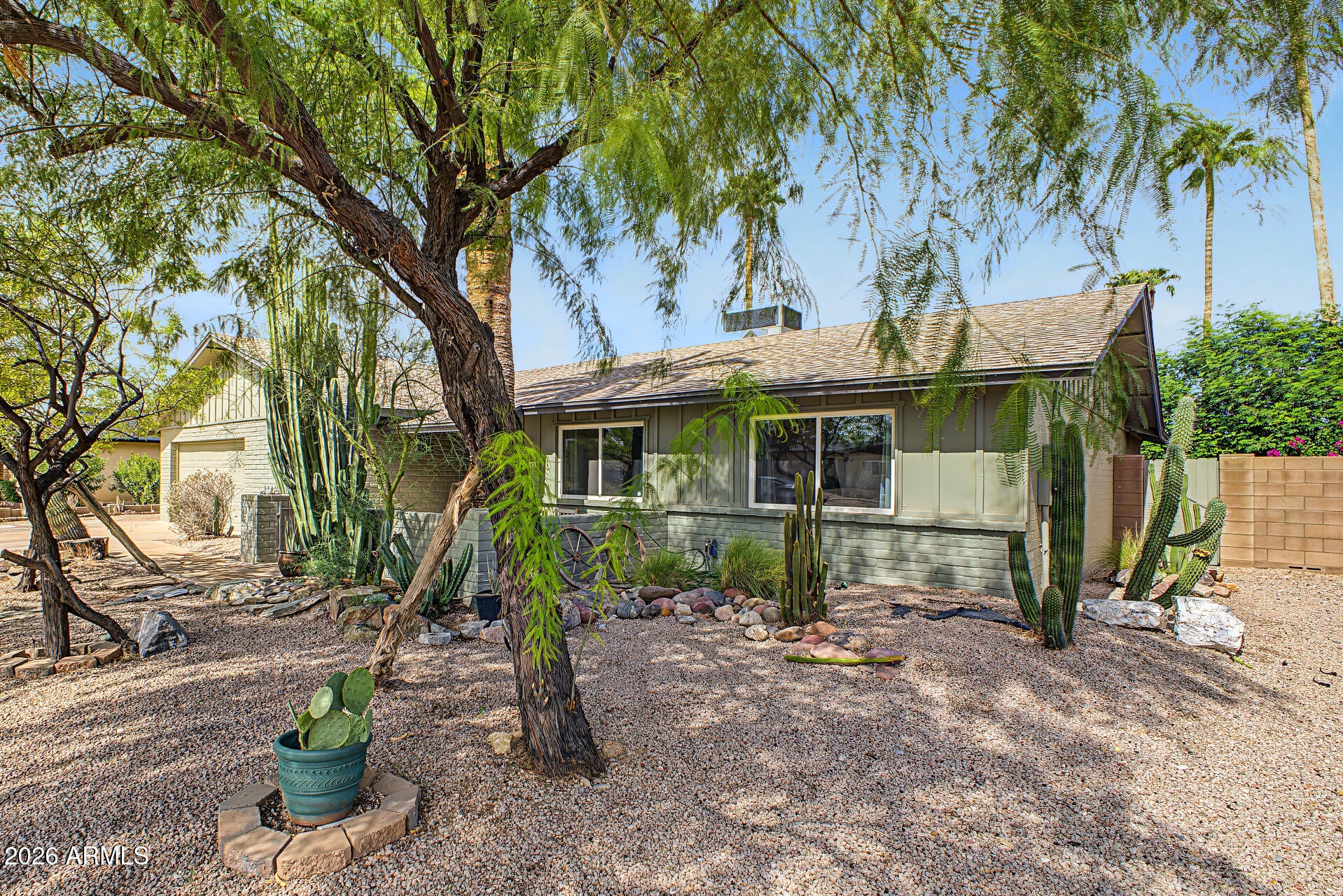 2642 W JUANITA Circle