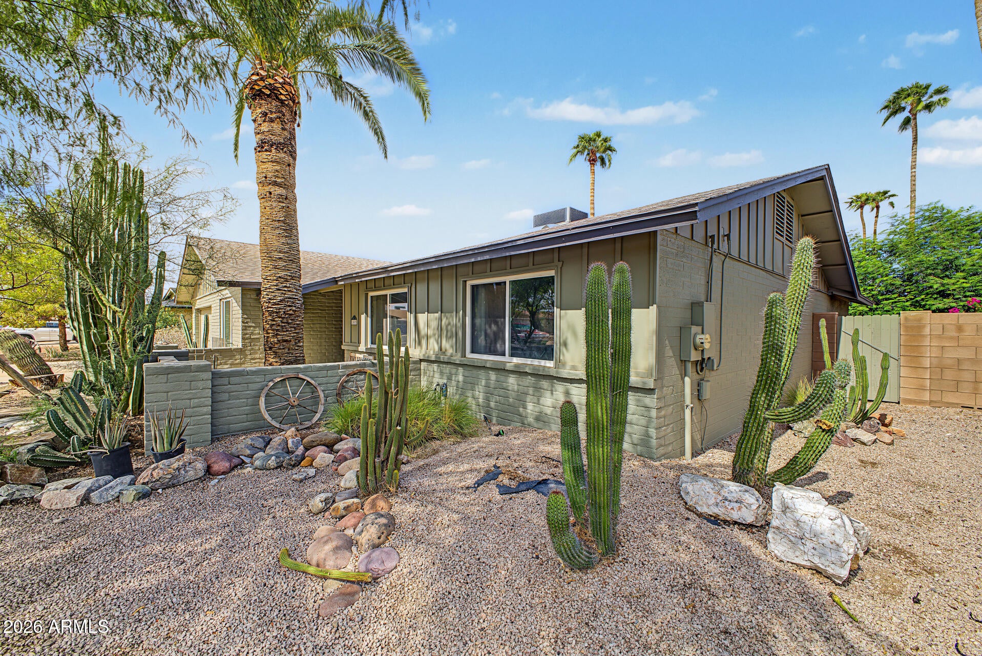 2642 W JUANITA Circle