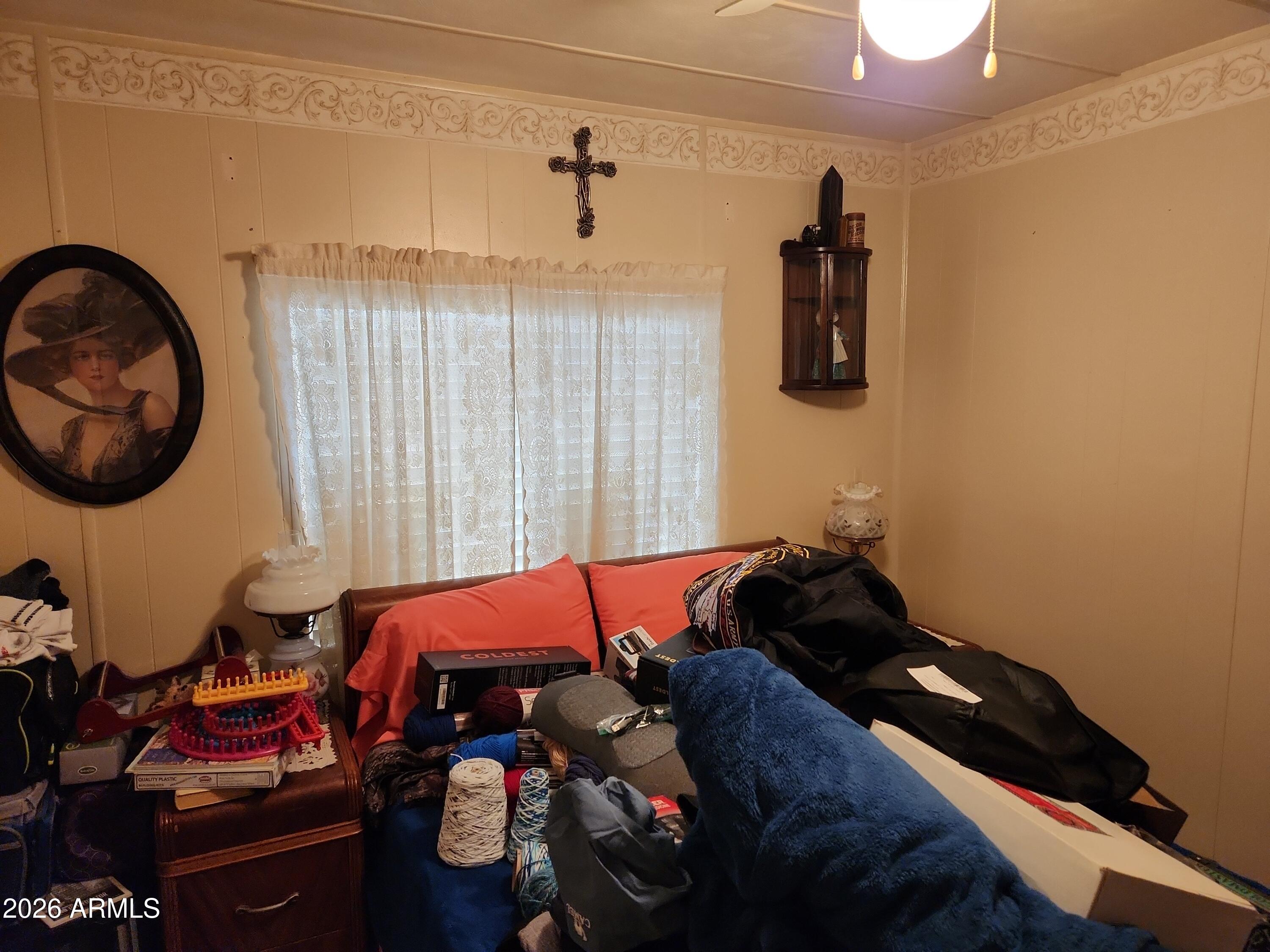3860 S WHITE MOUNTAIN Road 87