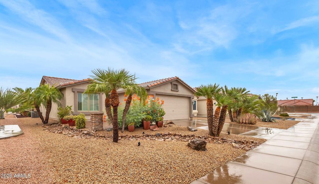 Photo of 1462 E Cherry Hills Drive, Chandler, AZ 85249 (MLS # 7055173)