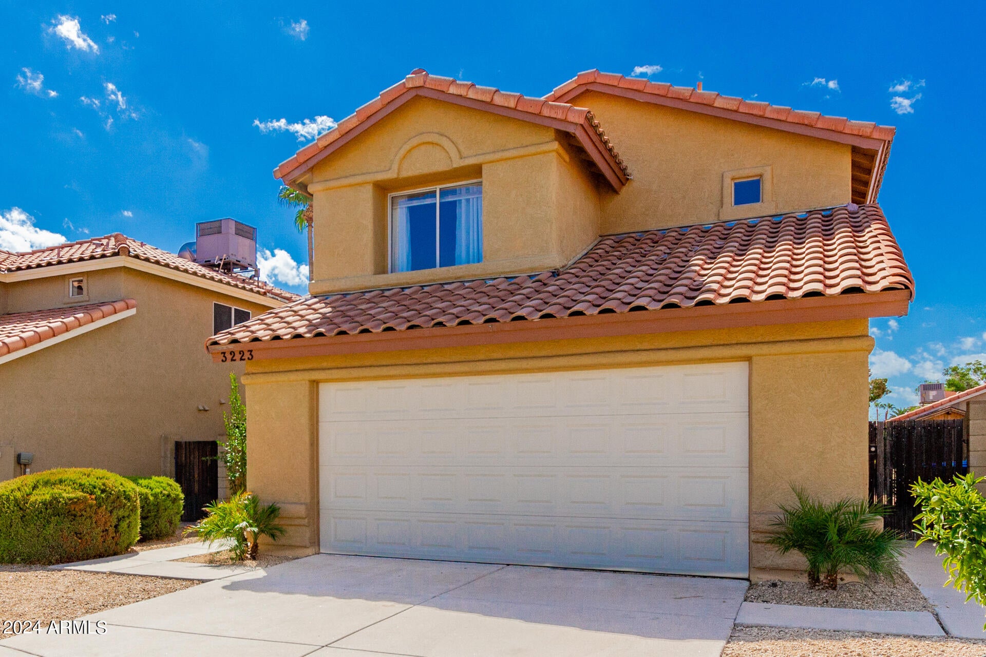 3223 E POINSETTIA Drive