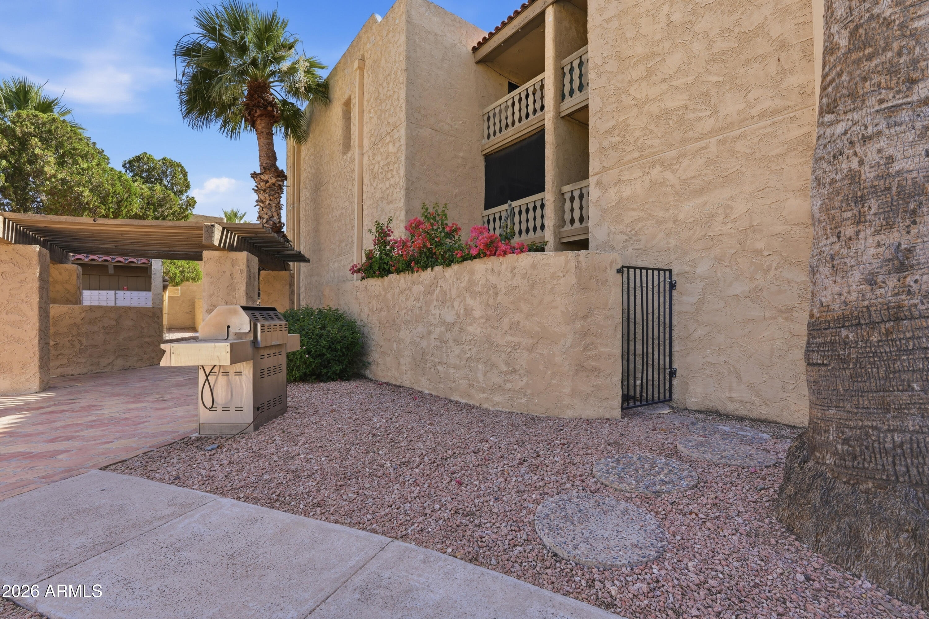 EL CHAPARRAL VILLAS - Residential
