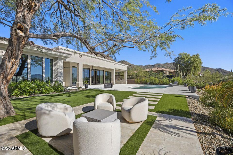SCOTTSDALE MOUNTAIN - Residential