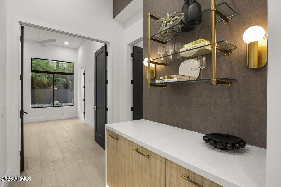SCOTTSDALE MOUNTAIN - Residential
