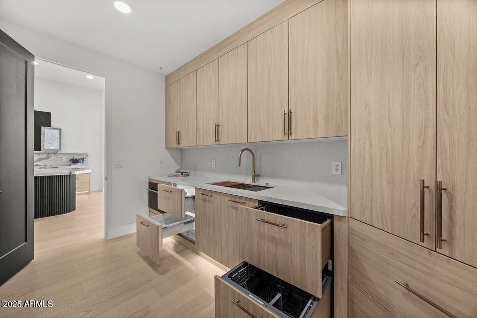 SCOTTSDALE MOUNTAIN - Residential