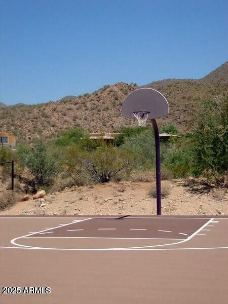 SCOTTSDALE MOUNTAIN - Residential