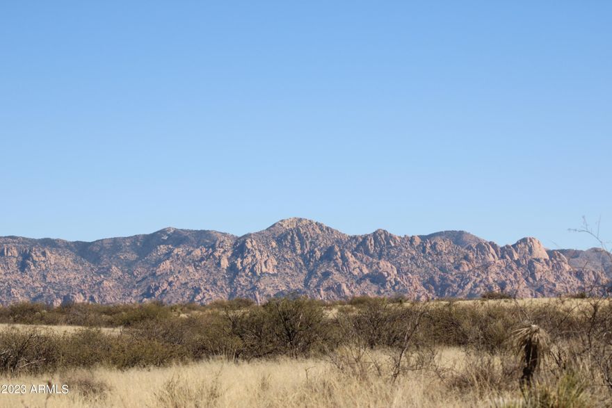 Beautiful property with stunning Panoramic View. The Dragoon Mountain Ranch subdivision is in St David AZ. The ranch consists of approximately 14,000 acres and adjoins 52,000 acres of the Coronado National Forest wilderness area. The ranch is also adjacent to thousands of acres of State Trust lands. Both the National Forest and State Trust lands provide a wildlife sanctuary. Originally the Horse Ranch was established in the 1800's. The adjacent Dragoons as well as the Rincons range to an elevation of over 7000 feet. Nearby towns and cities are Benson, Bisbee, Tombstone, Willcox and Sierra Vista all in Cochise County. Tucson is about an hour drive from the ranch and has a population of over a ½ million
