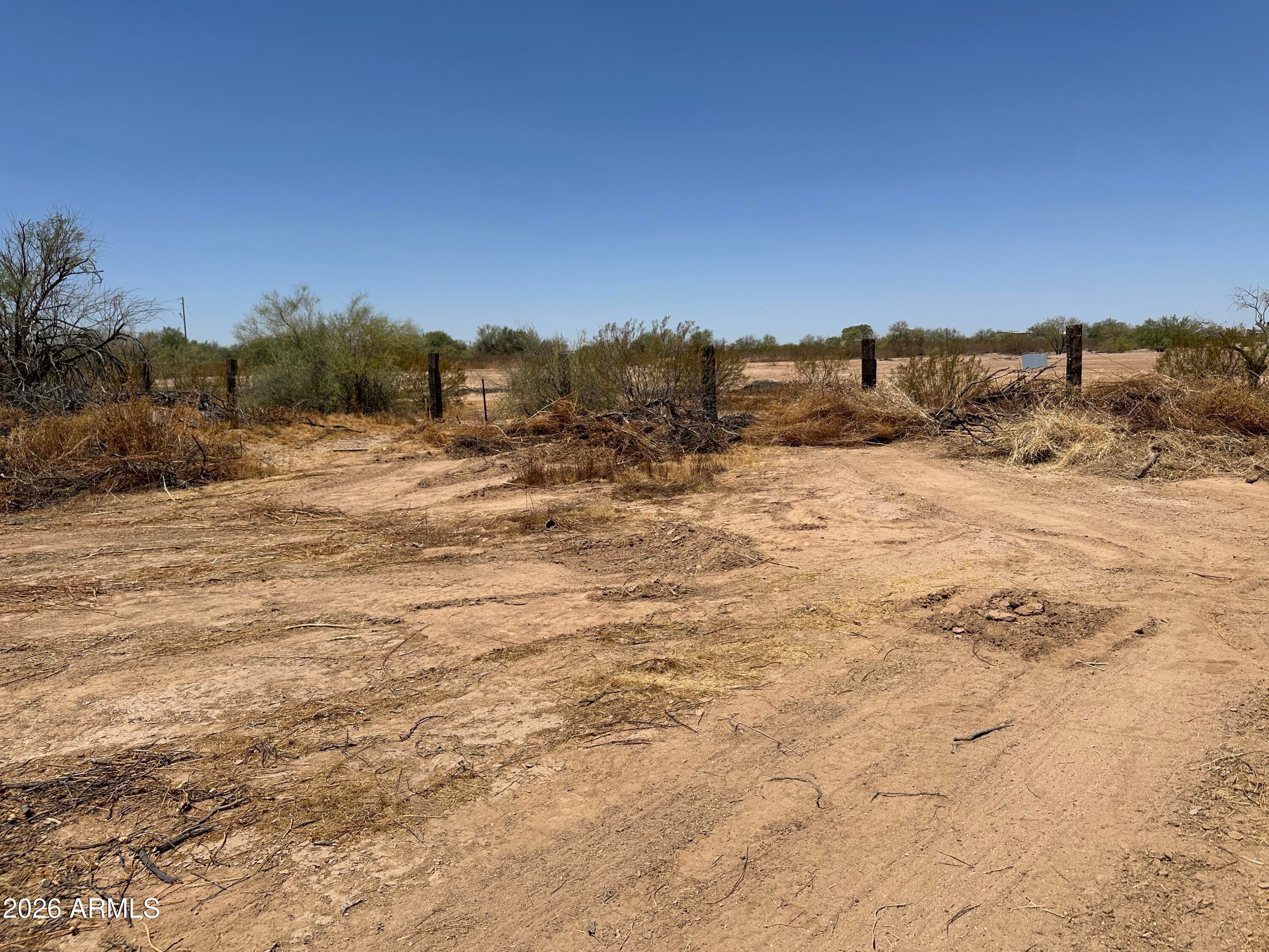 20625 W SKINNER Drive --