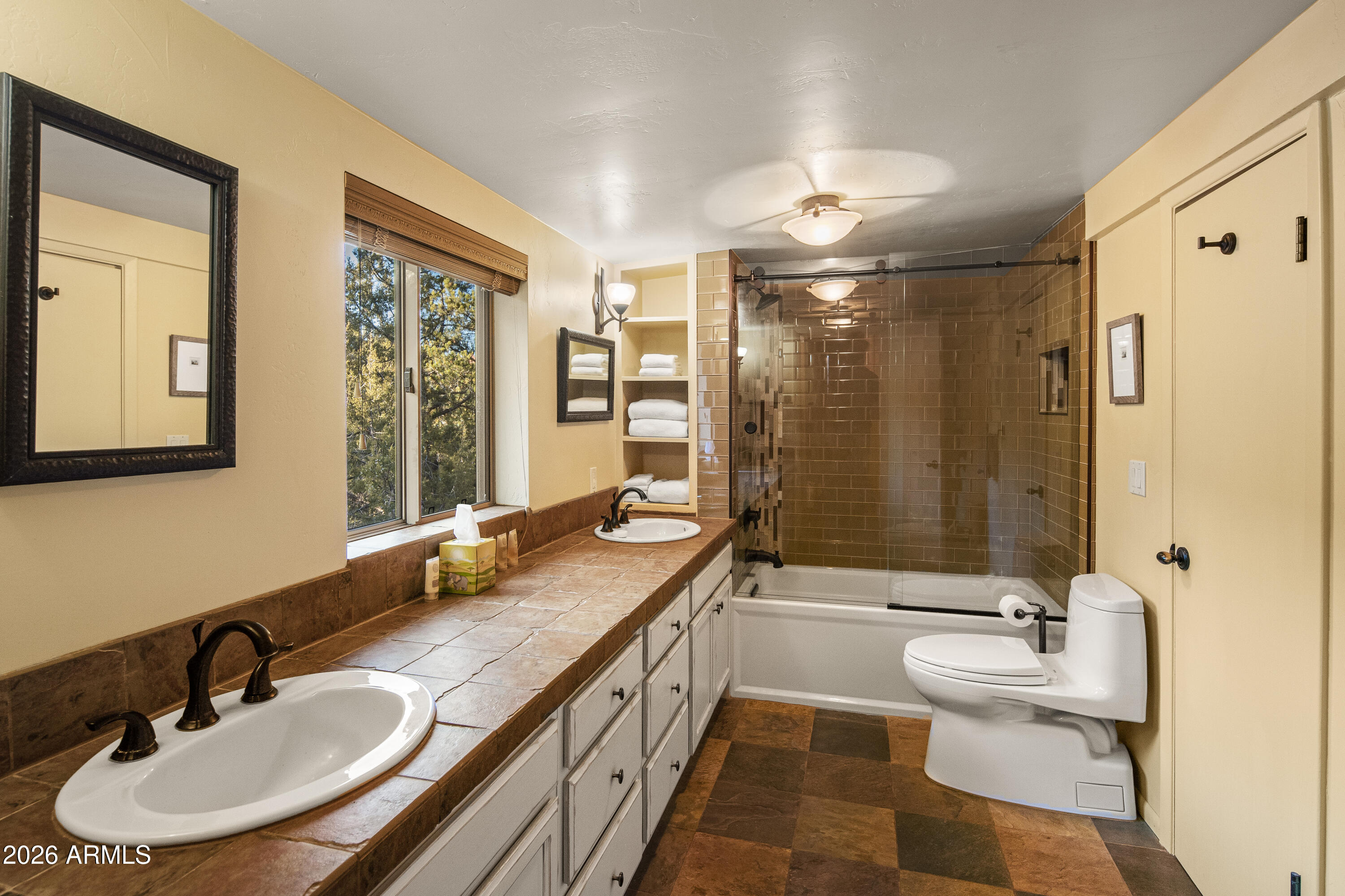 Under 5 acres - Residential