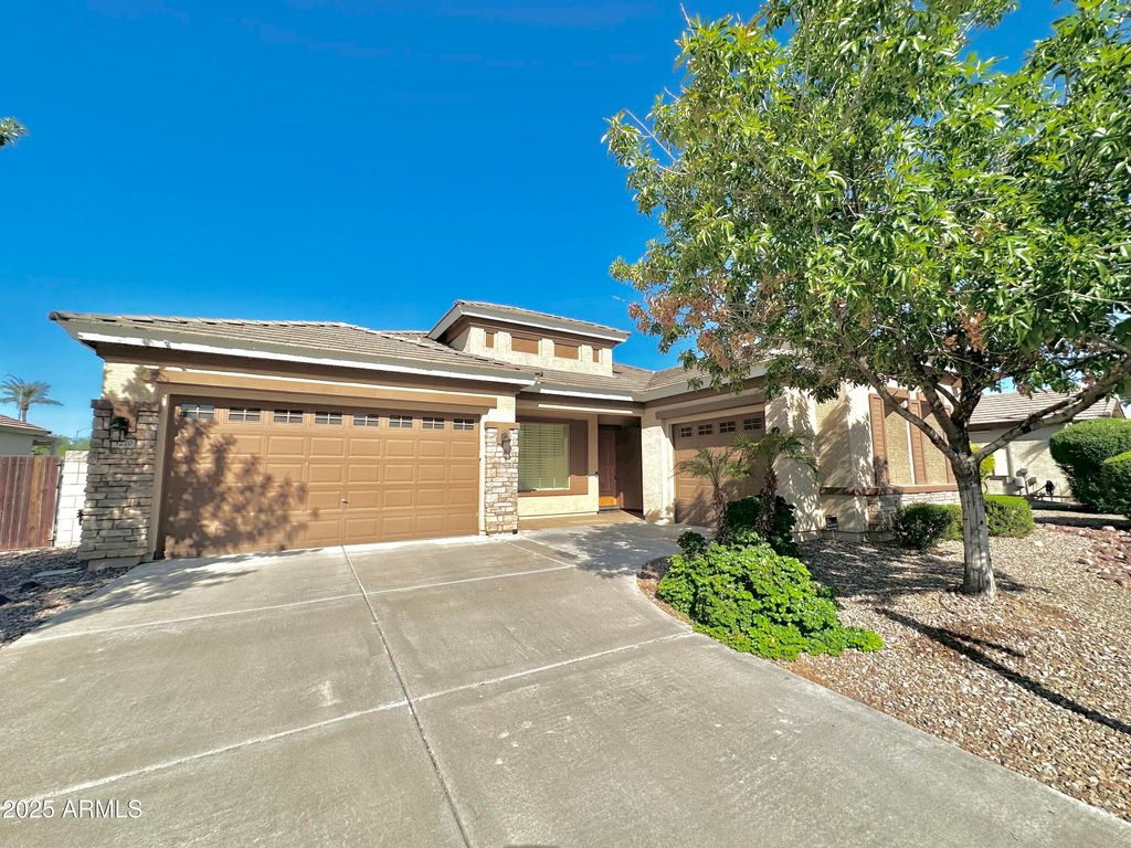 Photo of 3220 N 136th Drive, Avondale, AZ 85392 (MLS # 6911919)