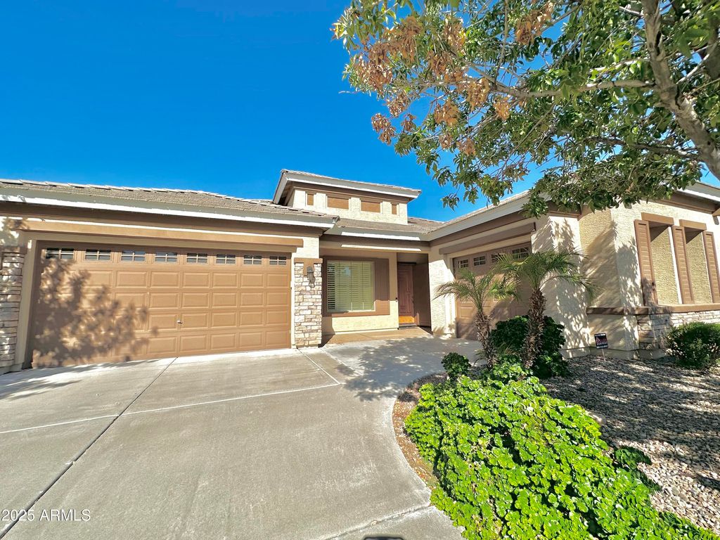 Photo of 3220 N 136th Drive, Avondale, AZ 85392 (MLS # 6911919)