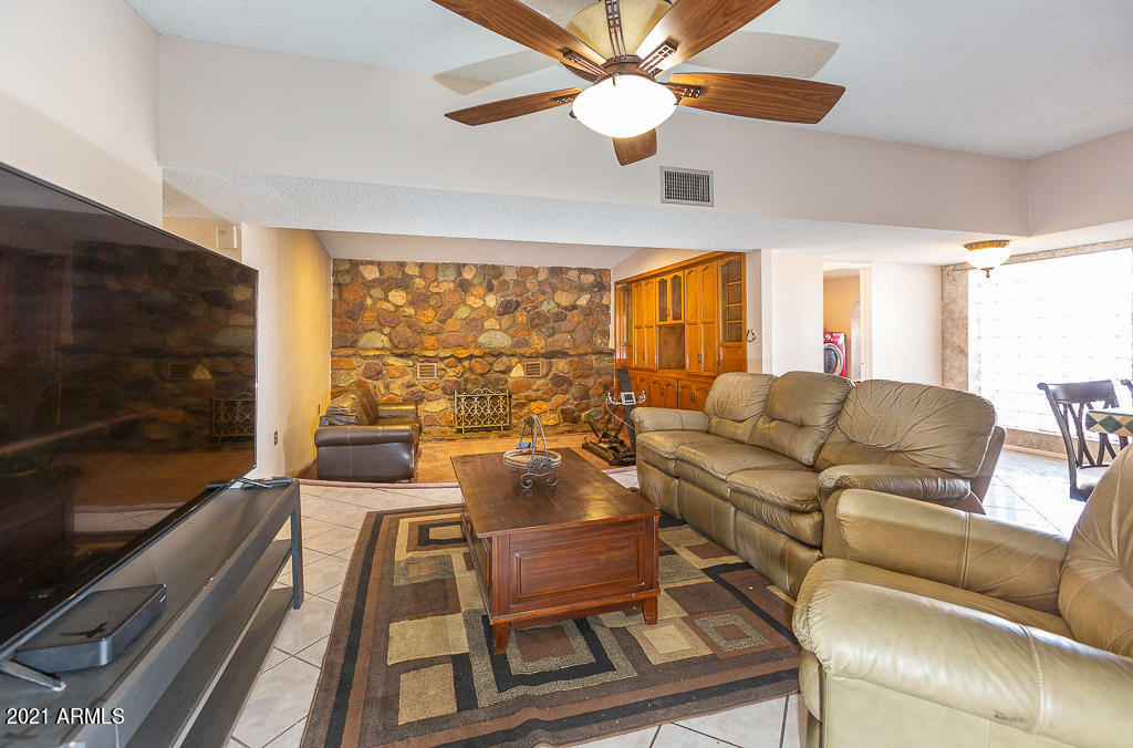 HUACHUCA MOUNTAIN VILLAGE UNIT A - Residential