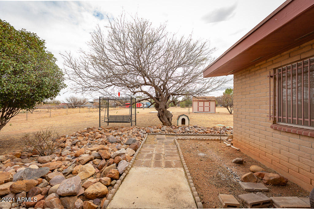 HUACHUCA MOUNTAIN VILLAGE UNIT A - Residential