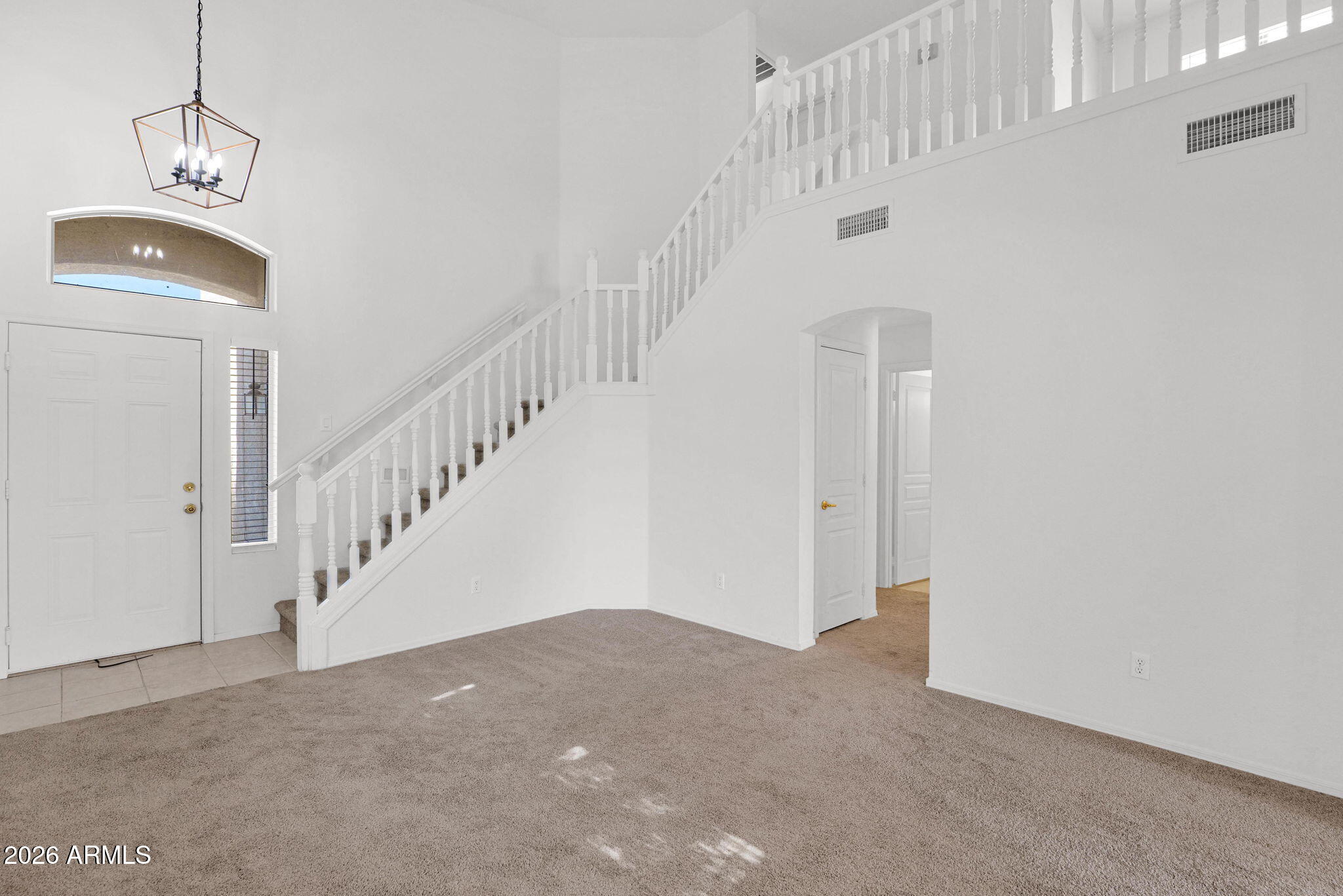 3415 E Menadota Drive