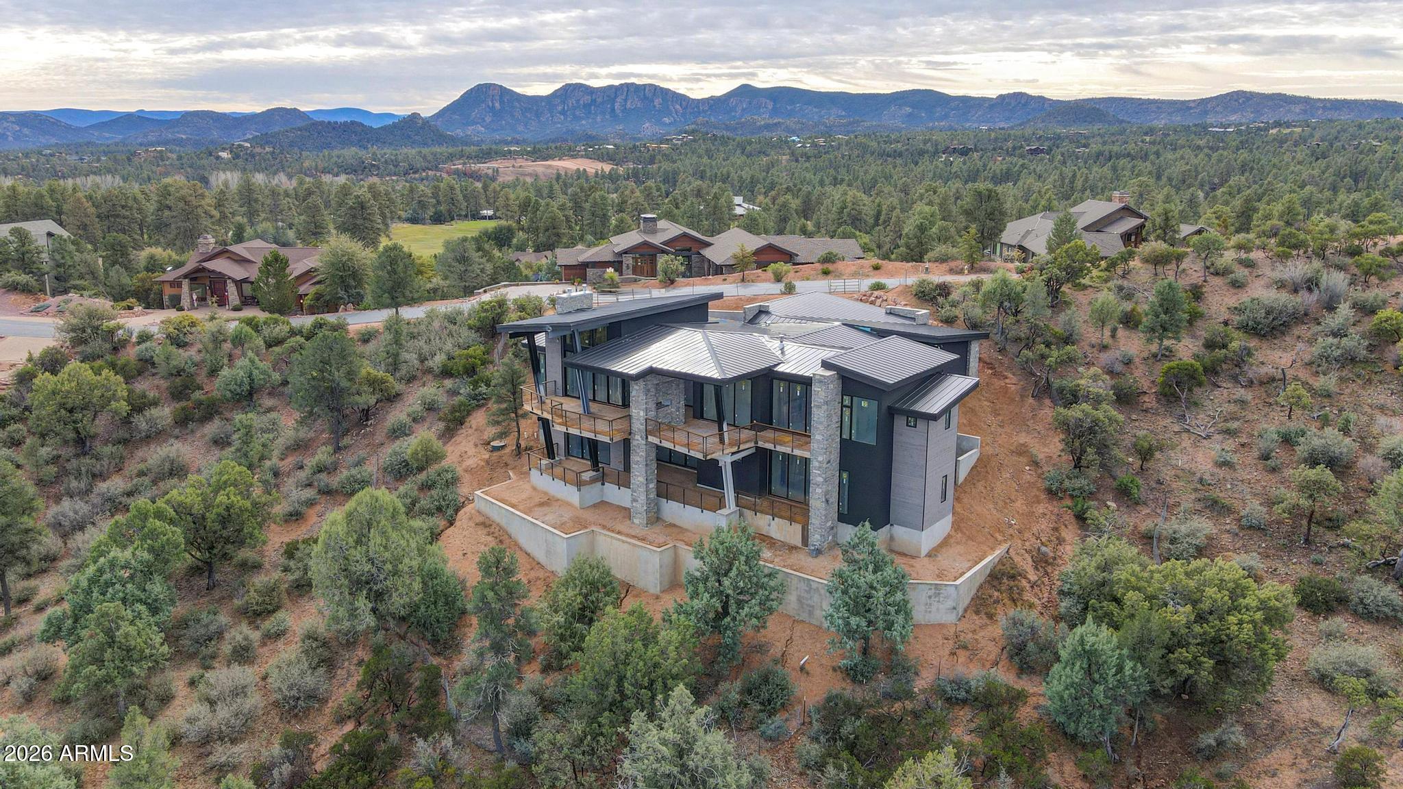 2502 E MORNING GLORY Circle