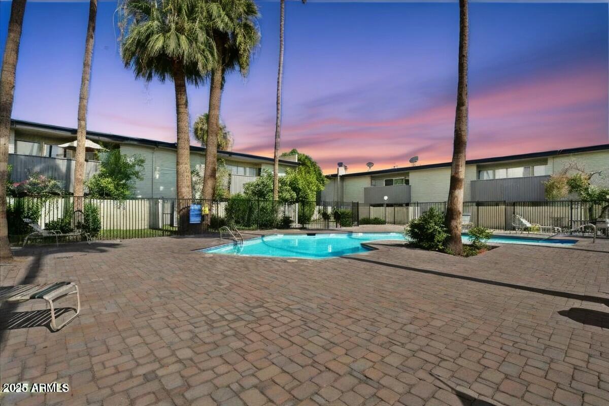 6767 N 7TH Street 123