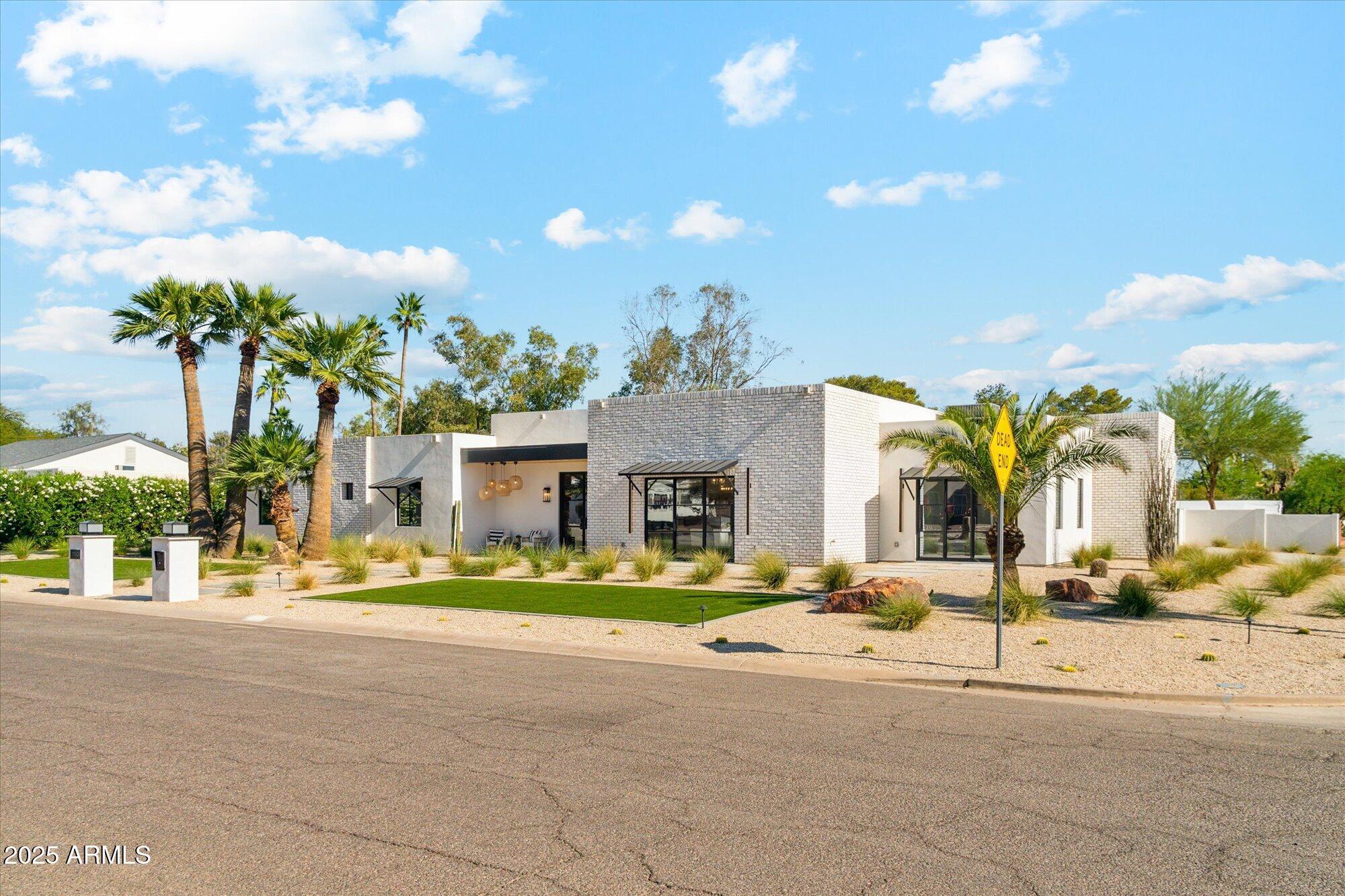 7001 E JOAN DE ARC Avenue