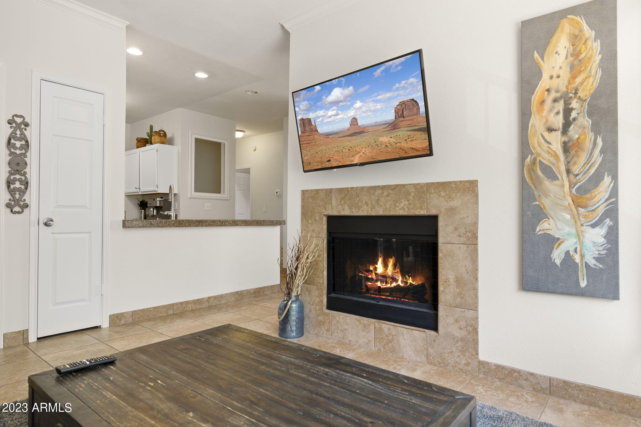 7009 E ACOMA Drive 1079